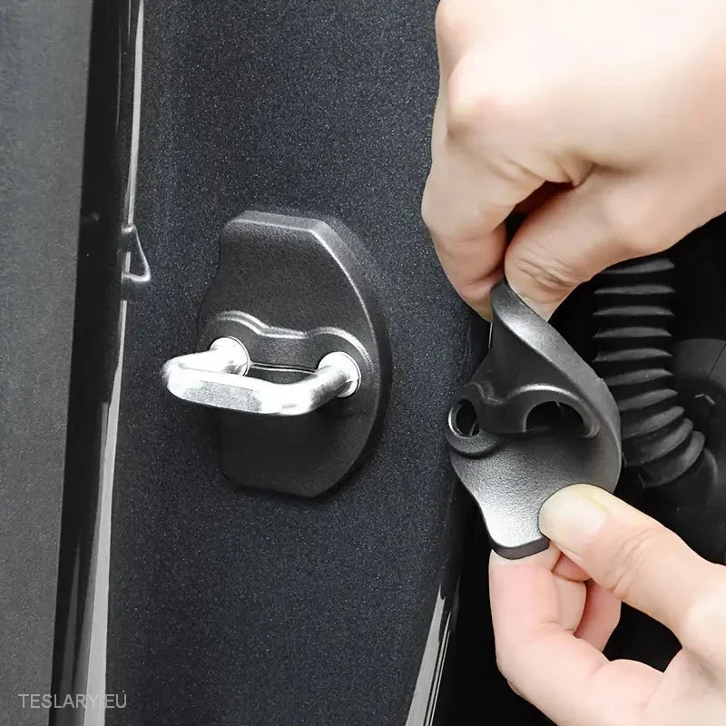 Accessori Imperdibili per Tesla Model 3 e Model Y
