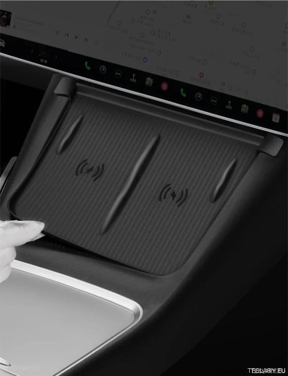 Accessori Innovativi Tesla: Comfort e Qualità Essenziali