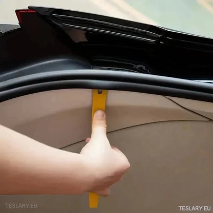 4 Piece Trim Tool Kit for your Tesla ( Anti Scratch ) - TESLARY Tesla Shop Accessories Europe Nederlands Ireland Deutschland Espana Alicante France Italia