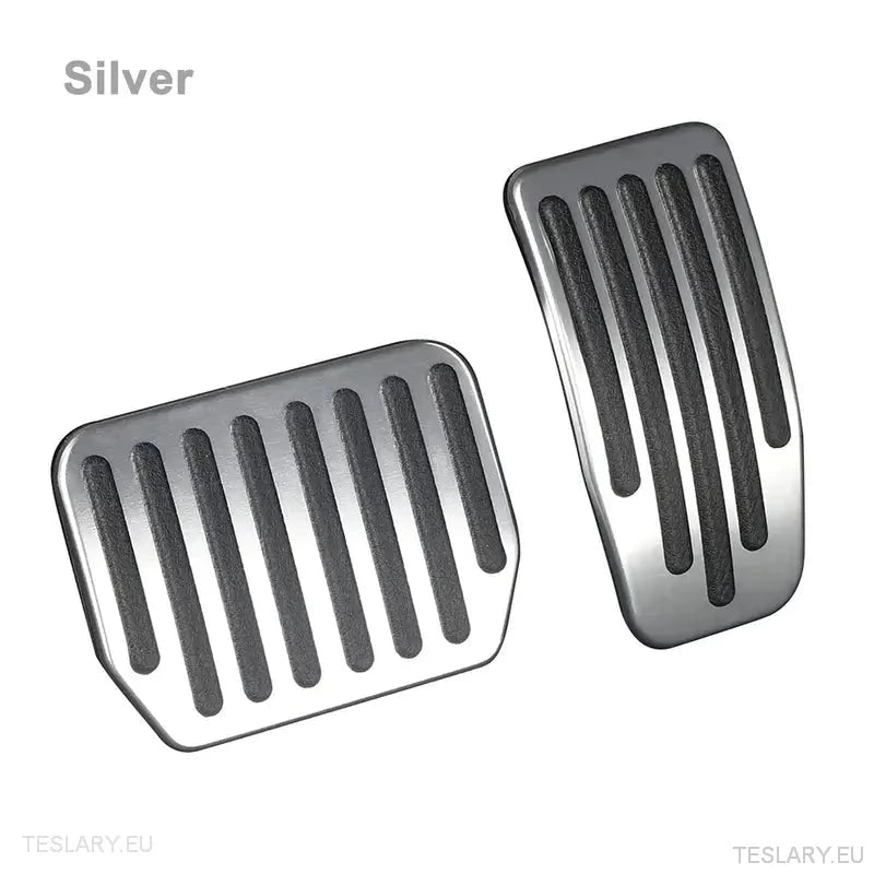 Performance Upgrade Tesla 3 / Y Non Slip Aluminium Foot Pedals - TESLARY Tesla Shop Accessories Europe Nederlands Dublin Cork Ireland Deutschland Espana Alicante France Italia