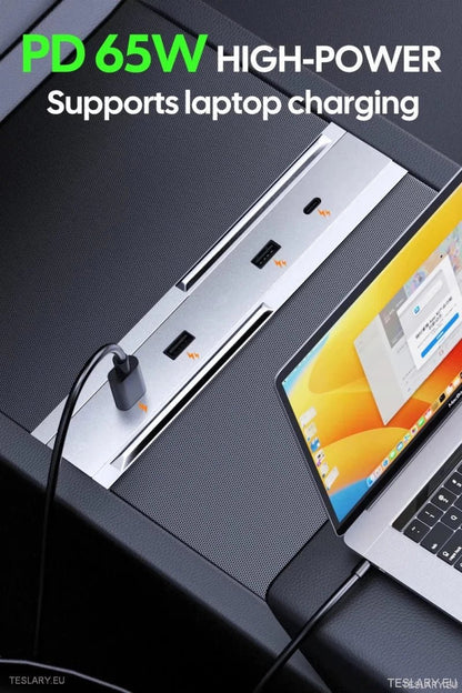 Tesla 3 Highland 4 - 1 USB Expansion Hub - TESLARY Tesla Shop Accessories Europe Nederlands Ireland Deutschland Espana Alicante France Italia